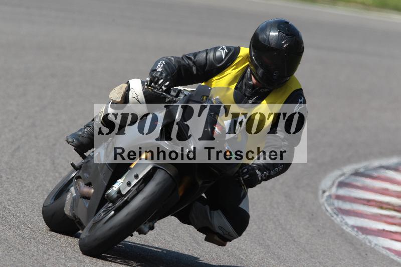 /Archiv-2022/06 15.04.2022 Speer Racing ADR/Instruktorengruppe/5